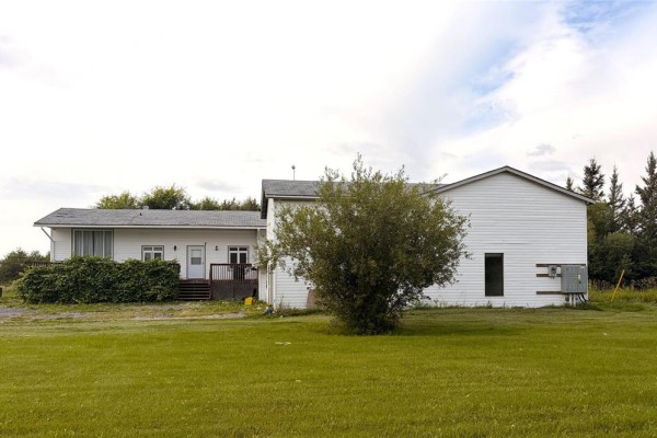 82142 33 E Road, St Clements, MB, photo 2