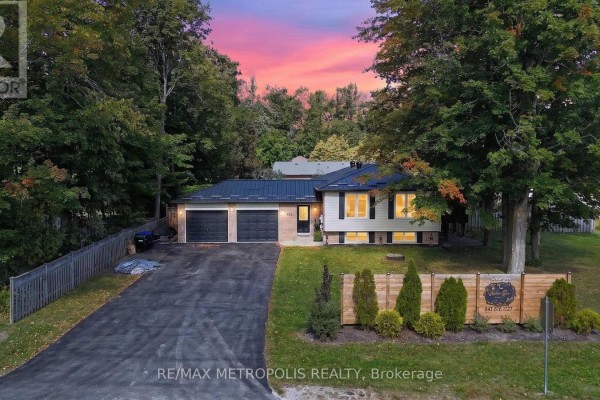 Kitchen - 822 10th Line, Innisfil, ON L9S3N9 Photo 4