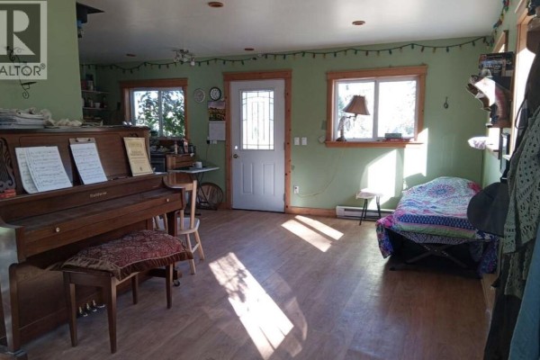 Utility room - 8224 Highway 95a, Kimberley, BC V1A3L6 Photo 5