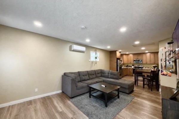 823 Dennis Street, Brandon, MB, photo 2