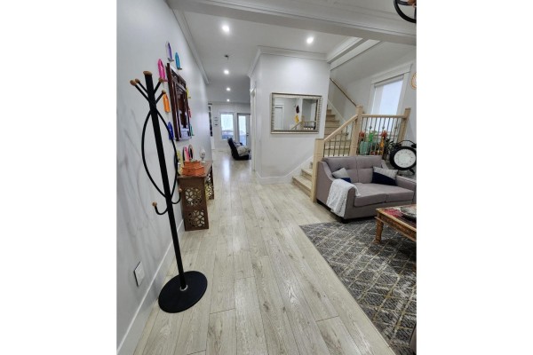 Primary Bedroom - 8235 Harvest Place, Eastern Hillsides, Chilliwack, BC V4Z0E4 Photo 5
