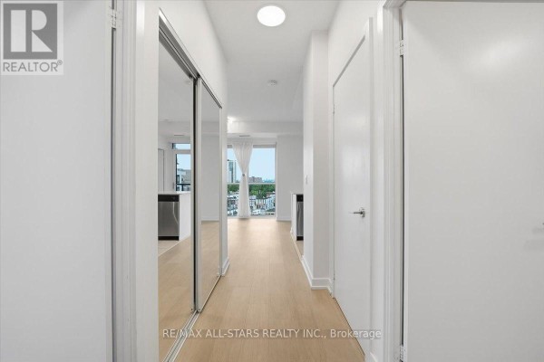 Bedroom 2 - 824 - 8 Trent Avenue, Toronto, ON M4C0A6 Photo 5