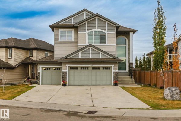 Residential for sale at 824 34 Ave Nw Nw, Edmonton, AB - MLS® Stq78e
