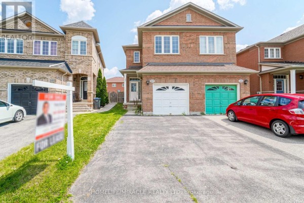 824 Khan Crescent, Mississauga