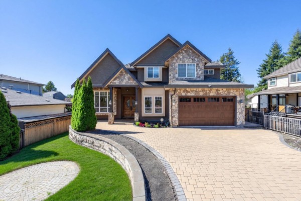 8245 144a Street, Surrey, BC V3S2X9 Photo 2