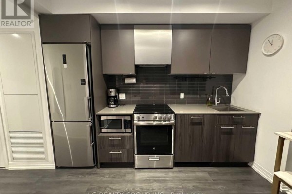 825 - 251 Jarvis Street, Toronto, ON M5B0C3 Photo 3