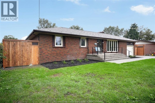 Utility room - 825 Morton Drive, Lasalle, ON N9J3V3 Photo 5
