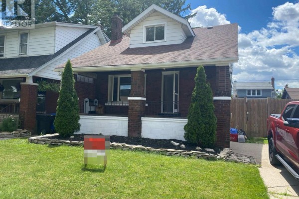 825 Raymo Road, Windsor, ON N8Y4A5 Photo 2