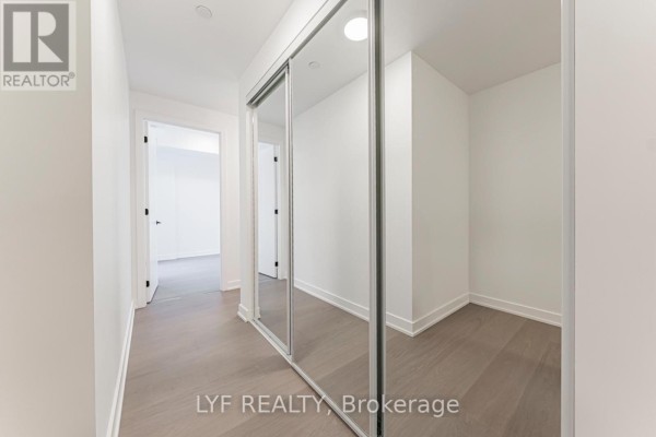 Bedroom 2 - 826 - 91 Montclair Avenue, Toronto, ON M5P0B1 Photo 5