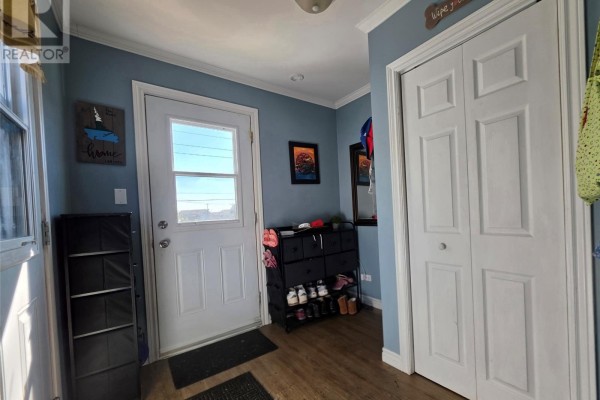 Bath (# pieces 1-6) - 826 Retty Street, Labrador City, NL A2V1V5 Photo 4