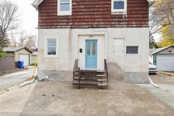 Kitchen - 827 15th Avenue, Regina, SK S4N0V2 Photo 2