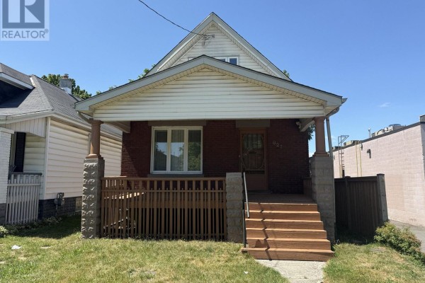 827 Quebec Street, London East, ON N5Y1X3 Photo 2