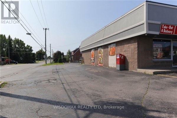 8278 Thorold Stone Road, Niagara Falls, ON L2H1A9 Photo 5