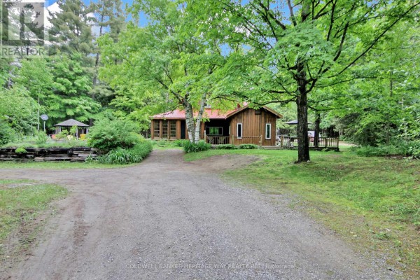 828 Ashby Road, Lanark Highlands, ON, photo 2