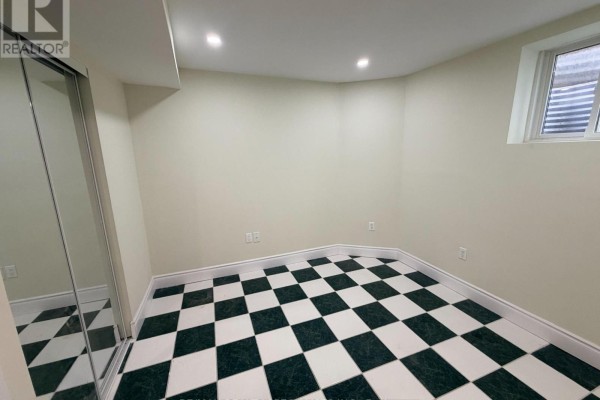 828 Cardington Street, Mississauga, ON L5V1Z6 Photo 5