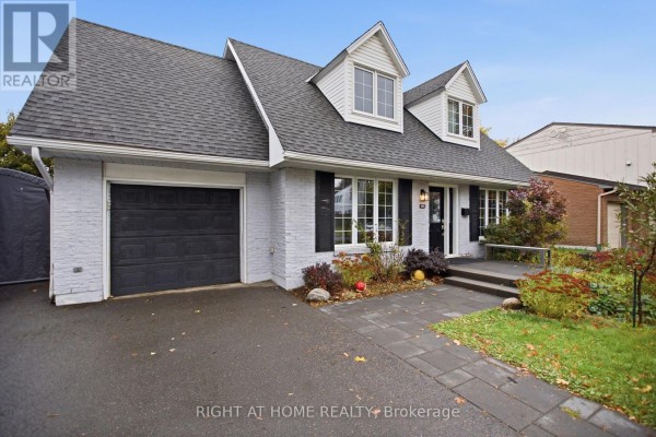 828 Eastvale Drive, Ottawa, ON K1J7A4 Photo 3