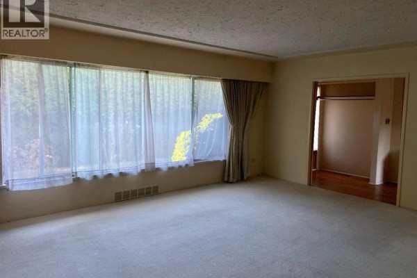 8280 Francis Road, Richmond, BC V6Y1A4 Photo 3