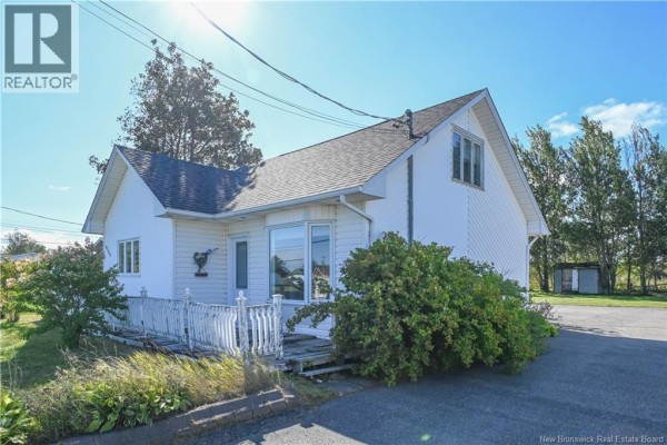 8284 Saint-paul Street, Bas Caraquet, NB, photo 3