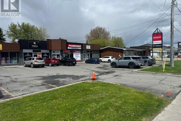 829 Notre Dame Street, Russell, ON, photo 2