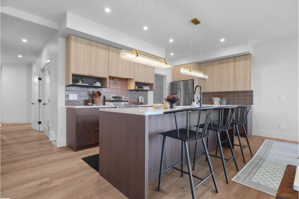 8295 Kiriak Lo Sw, Edmonton