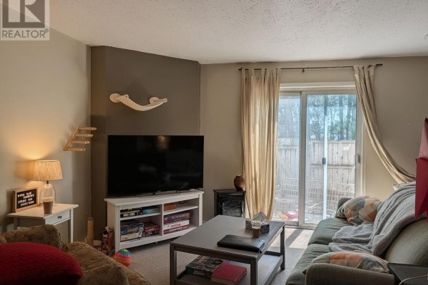 83 - 1332 Foxwell Street, Ottawa, ON K1B5J2 Photo 3