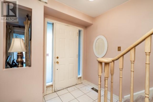 Family room - 83 - 5230 Glen Erin Drive, Mississauga, ON L5M5Z7 Photo 4