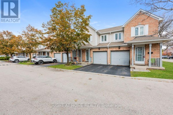 Kitchen - 83 - 5958 Greensboro Drive S, Mississauga, ON L5M5Z9 Photo 3