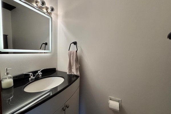 Kitchen - 83 141 Donwood Drive, Winnipeg, MB R2G0V9 Photo 5