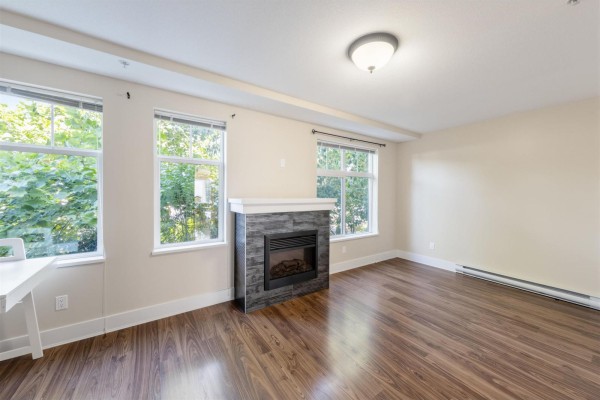 83 15833 26 Avenue, Surrey, BC V3S2X5 Photo 4
