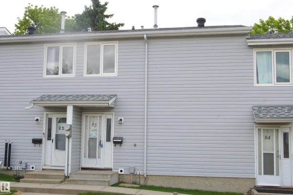Primary Bedroom - 83 Amberly Co Nw, Edmonton, AB T5A2H9 Photo 3