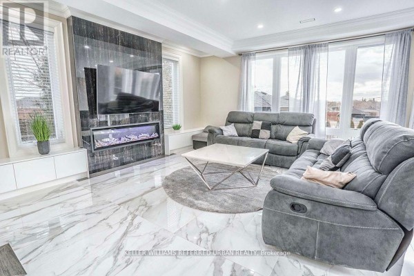 Kitchen - 83 Floral Parkway, Toronto, ON M6L2C3 Photo 5