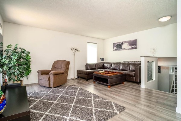 Primary Bedroom - 83 Lakeshore Road, Winnipeg, MB R3T4A7 Photo 5