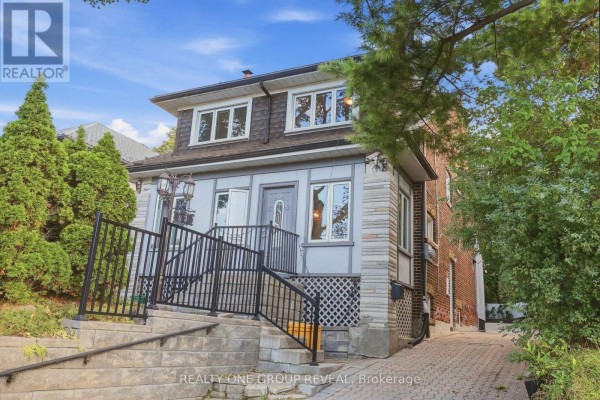 83 Lawrence Avenue E, Toronto, ON M4N1S5 Photo 2