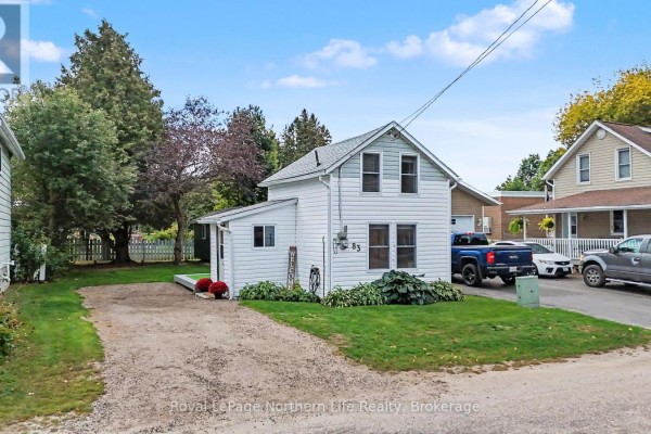 Kitchen - 83 Memorial Park Drive, Powassan, ON P0H1Z0 Photo 2