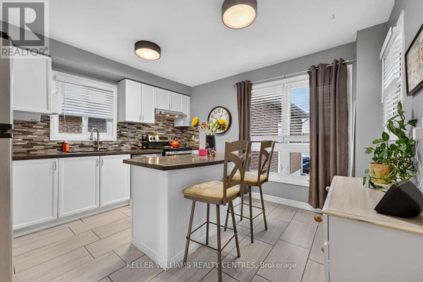 Dining room - 83 Natanya Boulevard, Georgina, ON L4P3P7 Photo 4