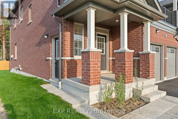 Kitchen - 83 Rackham Lane, Clarington, ON L1E0M1 Photo 4