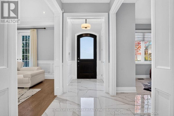 Bedroom - 83 Stormont Avenue, Toronto, ON M5N2C3 Photo 3