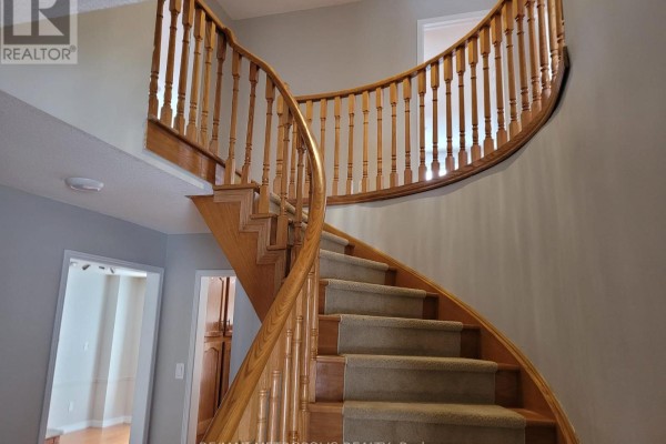 83 Windrush Trail, Toronto, ON, photo 2