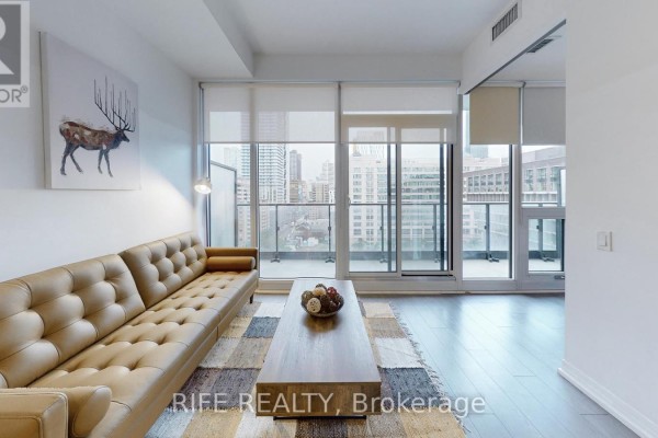 Den - 830 - 251 Jarvis Street, Toronto, ON M5B0C3 Photo 5