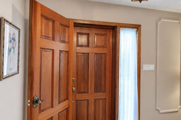Dining room - 830 Chester Place, Prince Albert, SK S6V6Y8 Photo 3