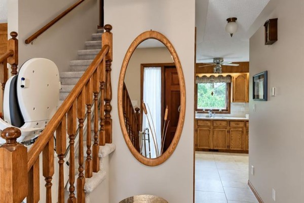 2pc Bathroom - 830 Chester Place, Prince Albert, SK S6V6Y8 Photo 4