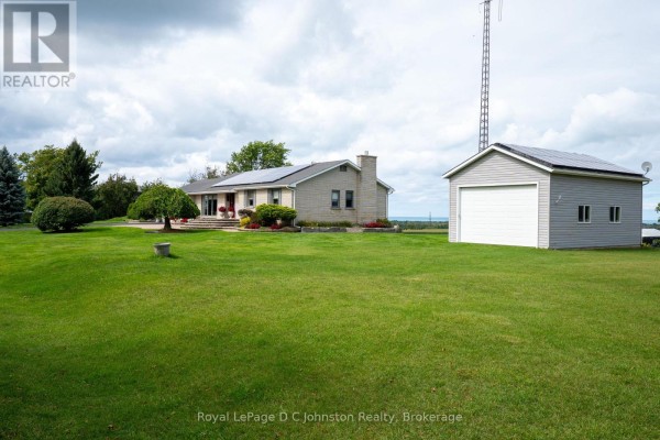 Kitchen - 830 Concession 2 Road, Saugeen Shores, ON N0H2C5 Photo 5