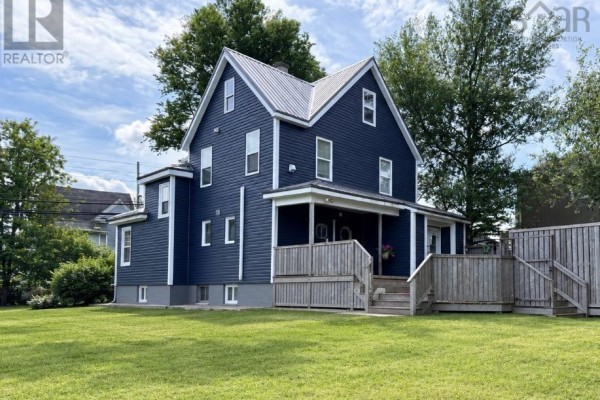 830 Main Street, Glace Bay, NS, photo 3