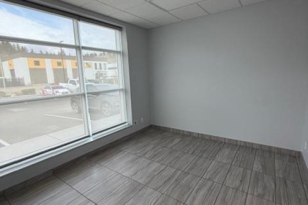 830 Mccurdy Place Unit# 12, Kelowna, BC, photo 2