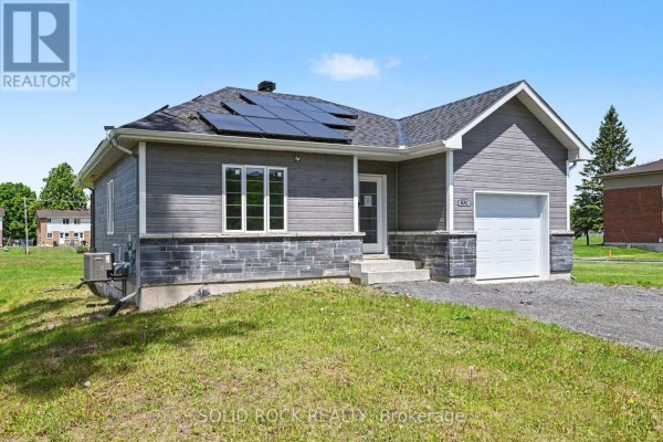830 Portelance Avenue, Hawkesbury, ON K6A2Z4 Photo 2