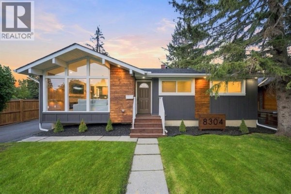 Kitchen - 8304 11 Street Sw, Calgary, AB T2V1N6 Photo 2