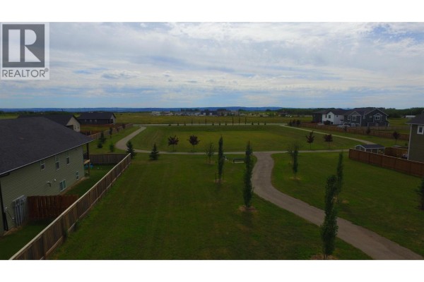 8308 79a Street, Fort St  John, BC V1J0P5 Photo 5