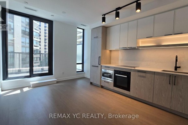 Dining room - 831 - 91 Montclair Avenue, Toronto, ON M5P0B1 Photo 2
