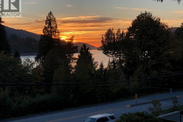 831 Ioco Road, Port Moody, BC, photo 3