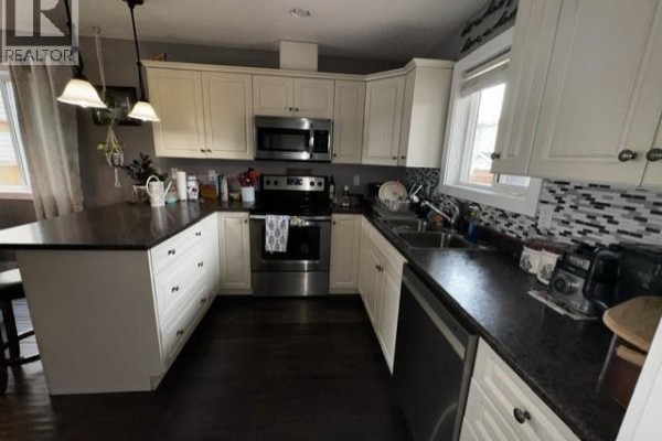 8313 87 Street, Fort St  John, BC, photo 3